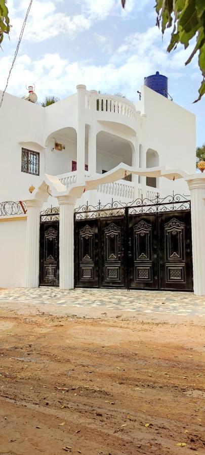 Dulaa Deema Residence Brufut Heights Tranquil Exterior foto