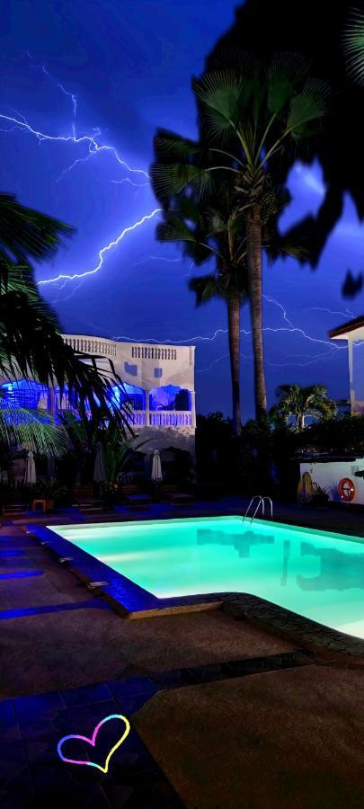 Dulaa Deema Residence Brufut Heights Tranquil Exterior foto
